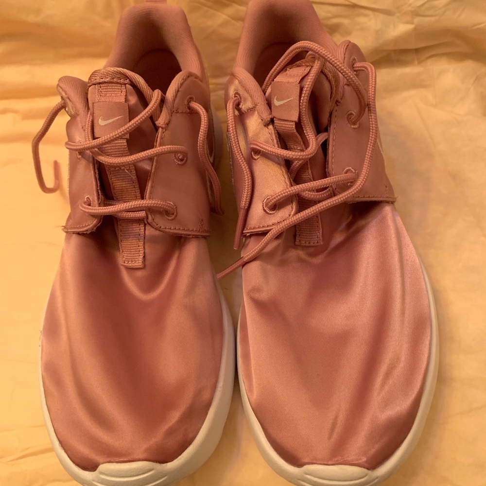 Nike Roshe One